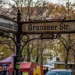 A Stylish In The Center Of True