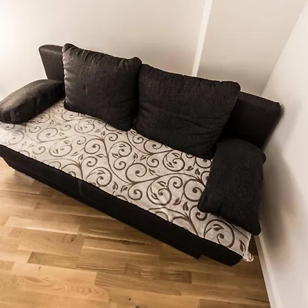 Appartement A Stylish In The Center Of True
