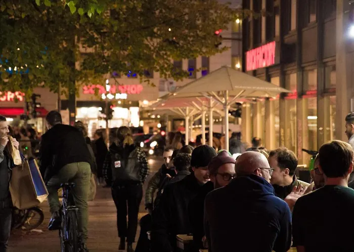 A Stylish In The Center Of True Apartman *