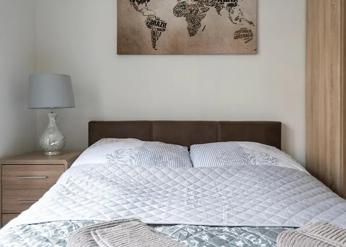 A Stylish In The Center Of True * Berlin