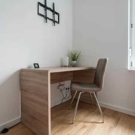 A Stylish In The Center Of True Berlín